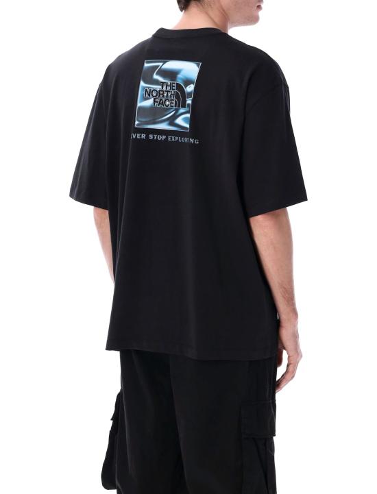  노스페이스 반팔 티셔츠 리퀴드 NSE 박스 오버사이즈 그래픽 티셔츠 블랙 - NORTH FACE