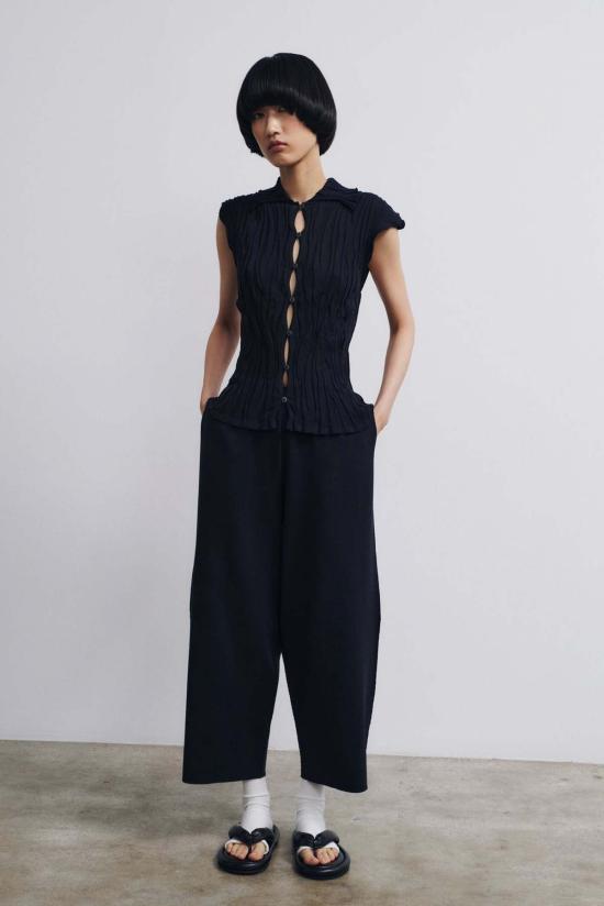  러스 블라우스 루스 혼카이 탑 블랙 - RUS