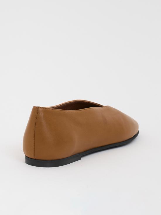 26SS 포에베 플랫 슈즈 NFITTI02PORTOCUIR Beige - POEVE