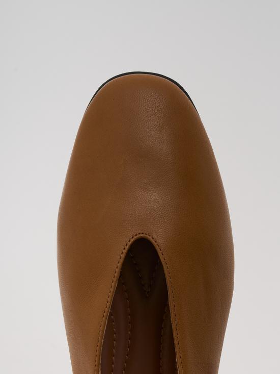 26SS 포에베 플랫 슈즈 NFITTI02PORTOCUIR Beige - POEVE