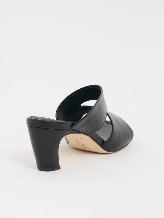 26SS 포에베 샌들 NDDE26PHATOSNERO Black - POEVE