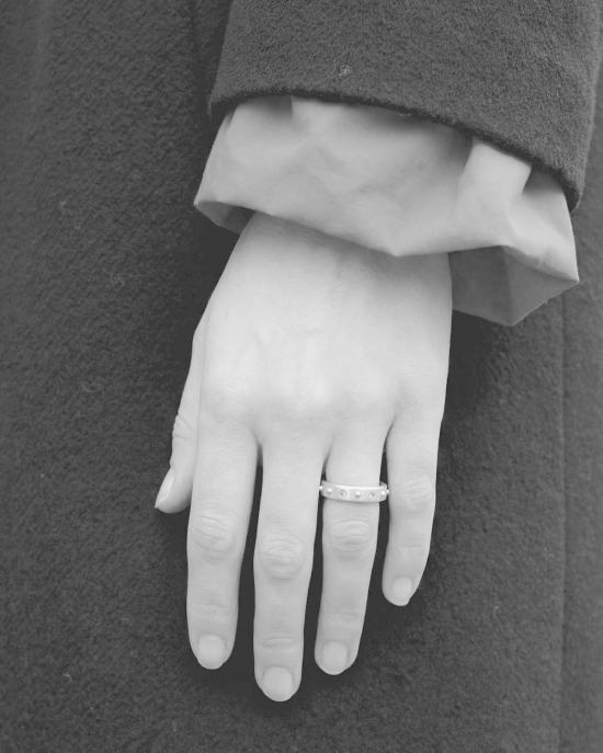  클래식 디자인스 반지 얇은 피오라 - CKLASIC DESIGNS