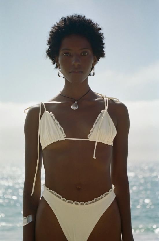  마레 퍼페투아 민소매 티셔츠 마레 페르페투아 에센셜 프릴 탑