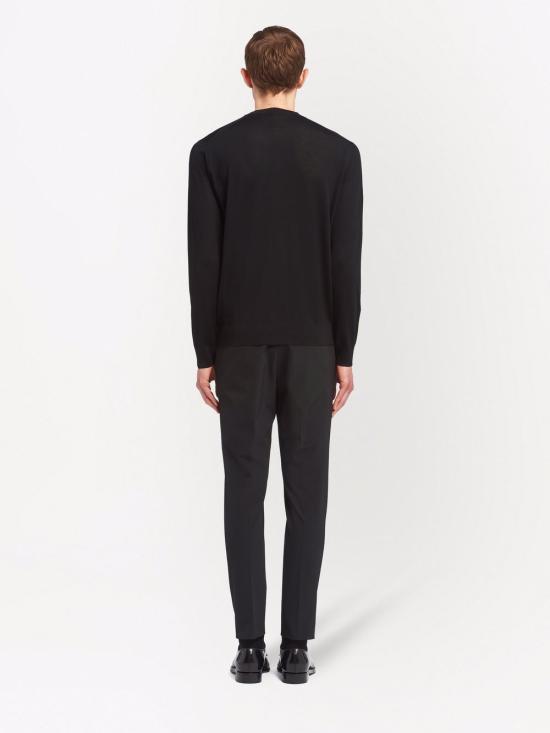 25FW 프라다 슈퍼파인 울 크루넥 스웨터 UMB264 1ZLEF0002 Nero - PRADA