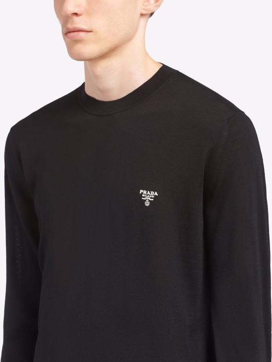 25FW 프라다 슈퍼파인 울 크루넥 스웨터 UMB264 1ZLEF0002 Nero - PRADA