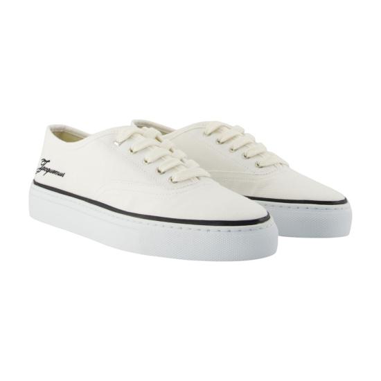 26SS 자크뮈스 스니커즈 FOW00212AW00829 110 white - JACQUEMUS