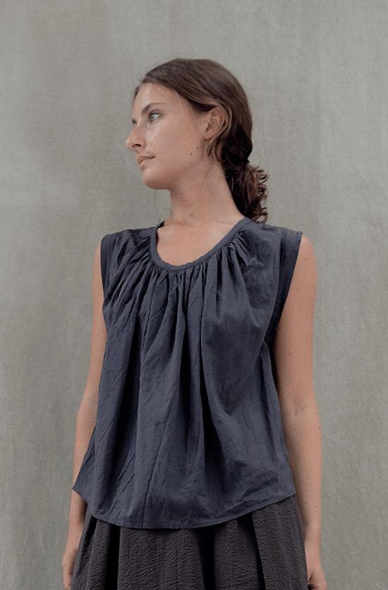  엘사 에스투르지 블라우스 파스텔 탑