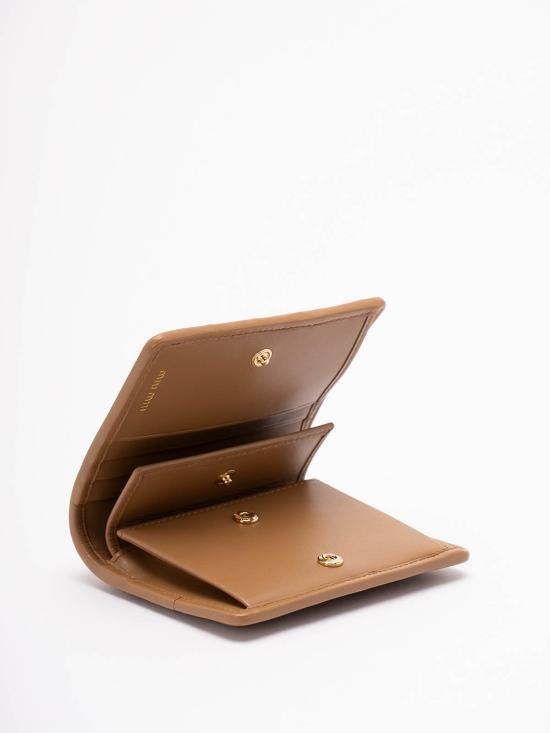 26SS 미우미우 마테라쎄 나파 가죽 반지갑 5MV204AFPPF098L Camel - MIU MIU