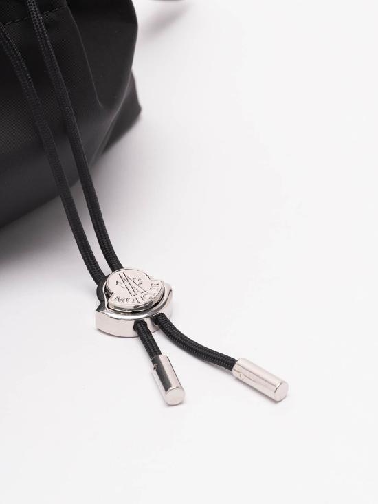 26SS 몽클레어 클러치/파우치 09B6A00001M6980999 Black - MONCLER