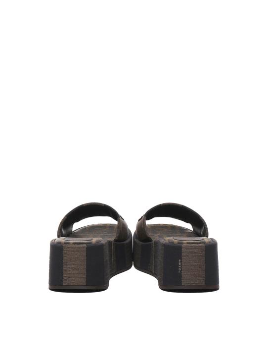 25FW 펜디 샌들 8R8515 AORHF1P95 Brown - FENDI