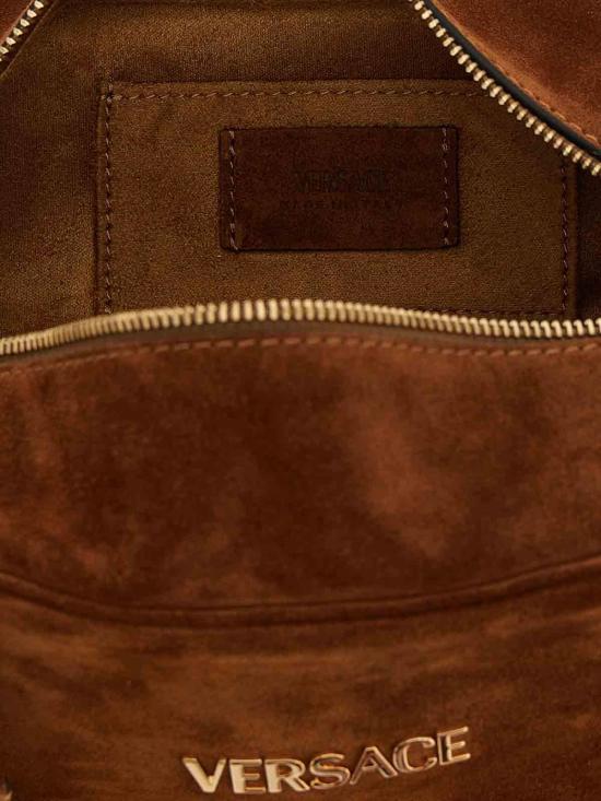 26SS 베르사체 VERSACE TAG 스웨이드 볼링백 10157921A098921NG8V Brown - VERSACE