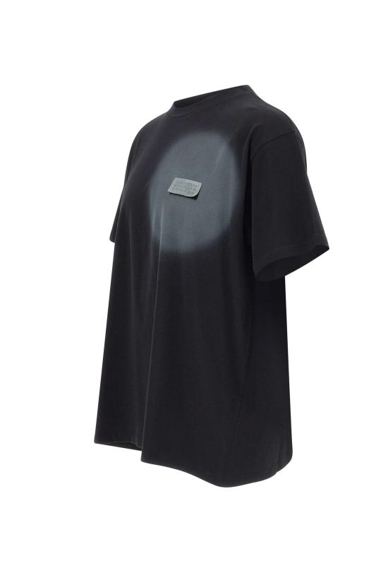 26SS MM6 메종마르지엘라 스프레이 페인트 티셔츠 SH0GC0067 M20048900 Black - MM6 MAISON MARGIELA