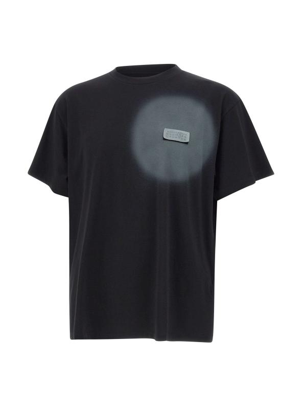 26SS MM6 메종마르지엘라 스프레이 페인트 티셔츠 SH0GC0067 M20048900 Black