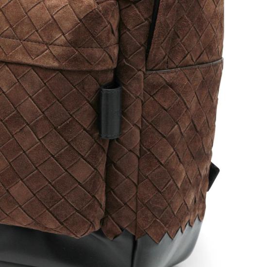 25FW 보테가베네타 인트레치아토 스웨이드 백팩 828117V1QEC 2609 FONDANTBLACKSILVER 2609 FONDANT BLACK SILVER - BOTTEGA VENETA