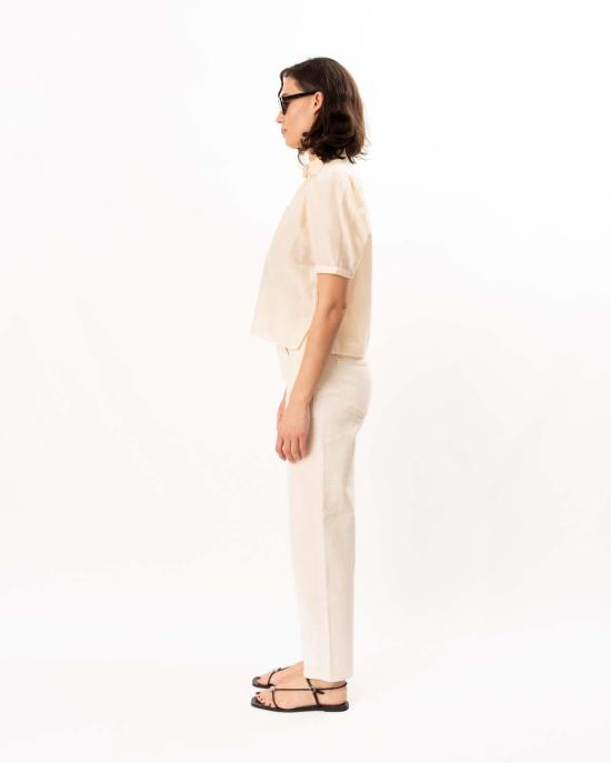  알릭스 오브 보헤미아 탑 윈 블랙 타이 셔츠 오프 화이트 - ALIX OF BOHEMIA