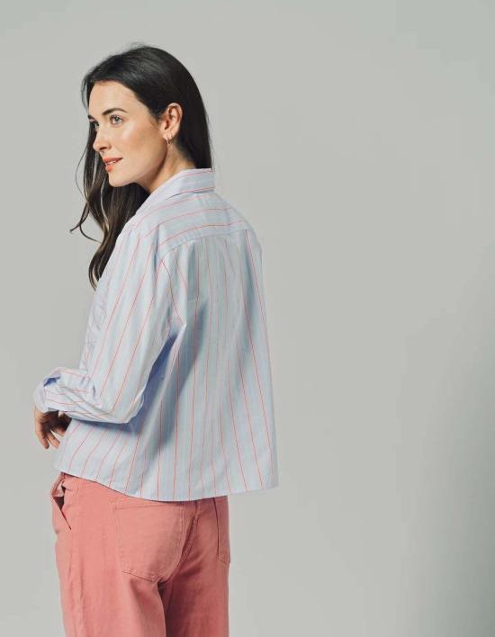  The Shirt 셔츠 셔츠: 긴팔 박시 크롭 셔츠 - THE SHIRT