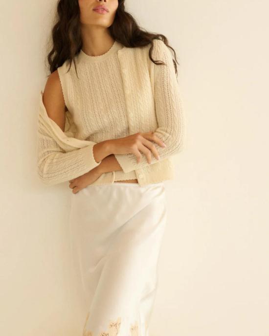  도엔 가디건 다나에 캐시미어 케이블  도그우드 - DOEN