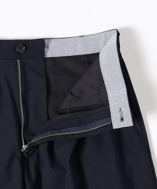  빔스 스트레이트 팬츠 플러스 2 플리츠 테이퍼드 울 트로피컬 팬츠 - BEAMS