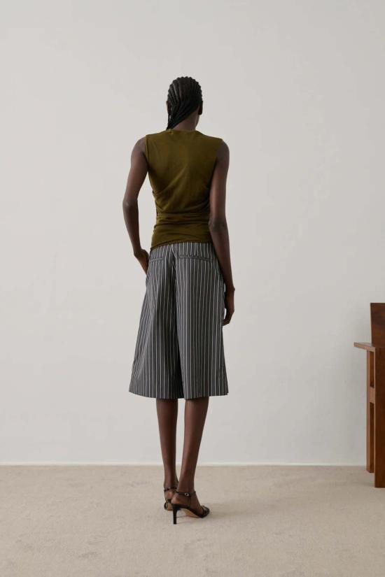  쉐르 숏팬츠 Soeur 헤나 쇼츠 느와르/카다몸 - SOEUR