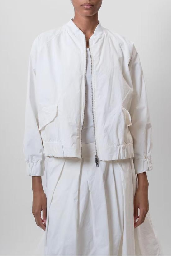  에콰멘테 봄버 자켓 Aequamente 지퍼업 봄버 재킷 화이트