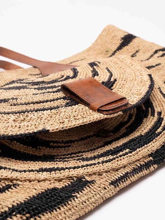 26SS 이벨리브 토트백 LAZAIIZEBRA Orange - IBELIV