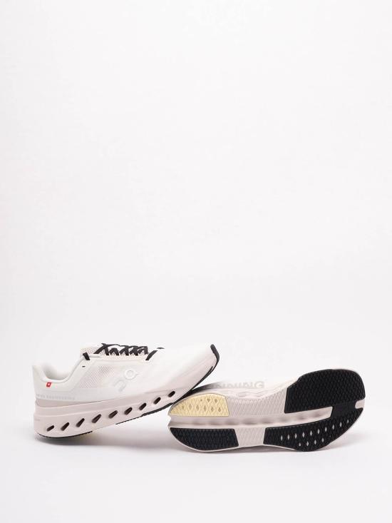 26SS 온 러닝 스니커즈 3ME30022906 White - ON RUNNING