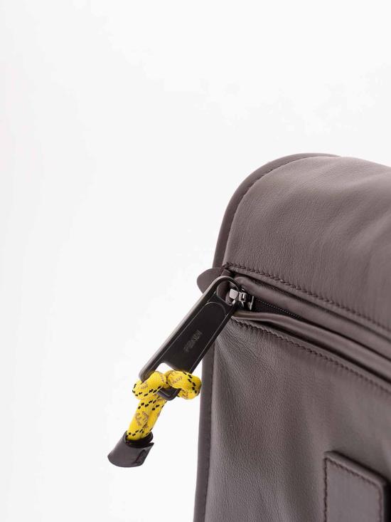 26SS 펜디 브리프케이스 7VA685AV8BF1VTT Brown - FENDI