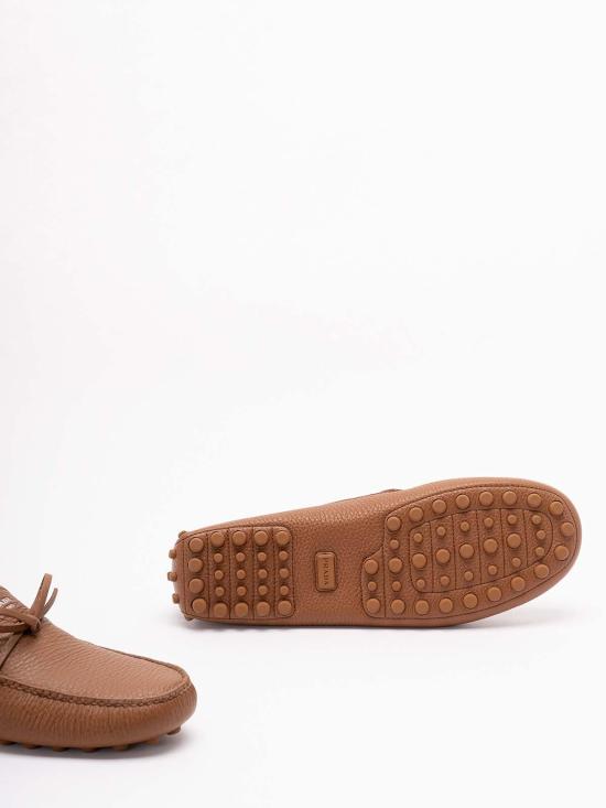 26SS 프라다 레더 드라이빙 슈 2DD190020FU00FF0046 - PRADA