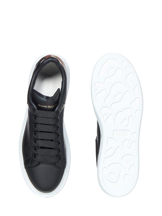 25FW 알렉산더 맥퀸 오버사이즈드 스니커즈 553770WIEE0 1000 Black - ALEXANDER MCQUEEN