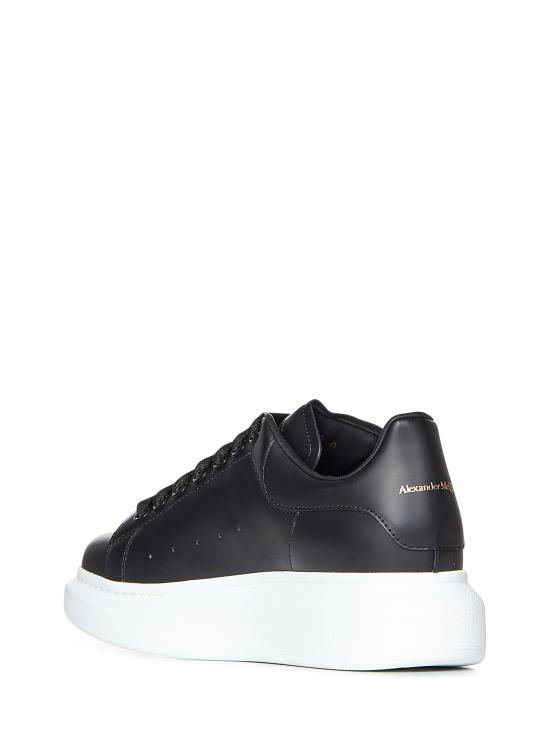25FW 알렉산더 맥퀸 오버사이즈드 스니커즈 553770WIEE0 1000 Black - ALEXANDER MCQUEEN