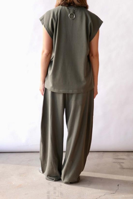  티비 스트레이트 팬츠 경량 스웨트셔츠 윈슬로우 팬츠 올리브 - TIBI