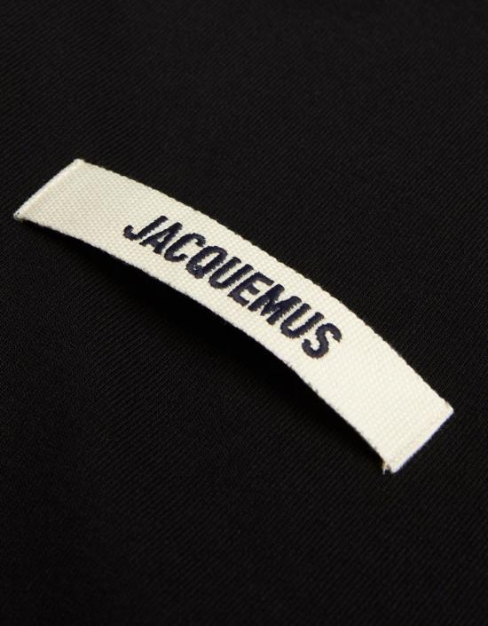 25SS 자크뮈스 반팔 티셔츠 S25517 Black - JACQUEMUS