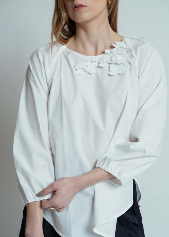  오디 탑 포플린 플라워 셔츠 화이트 - ODEEH