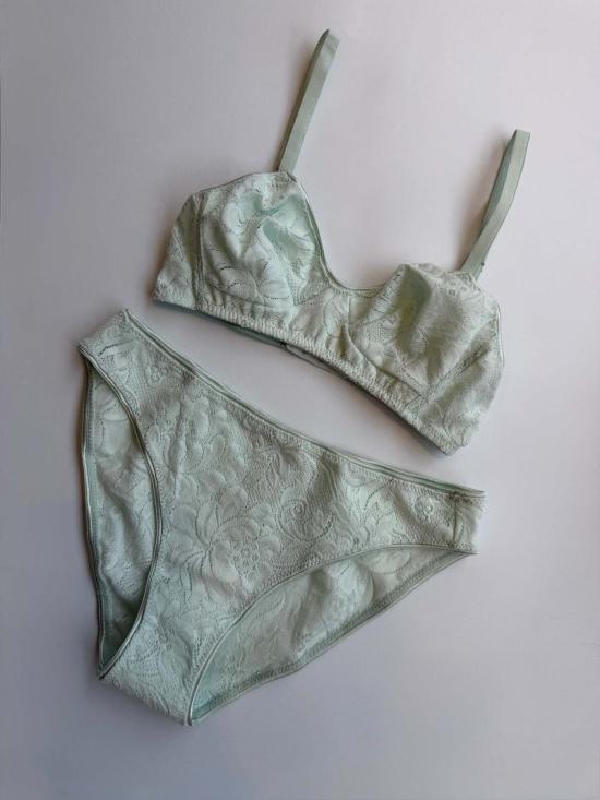  Araks 브라 아락스 타마라 레이스 렛 칼레도니아