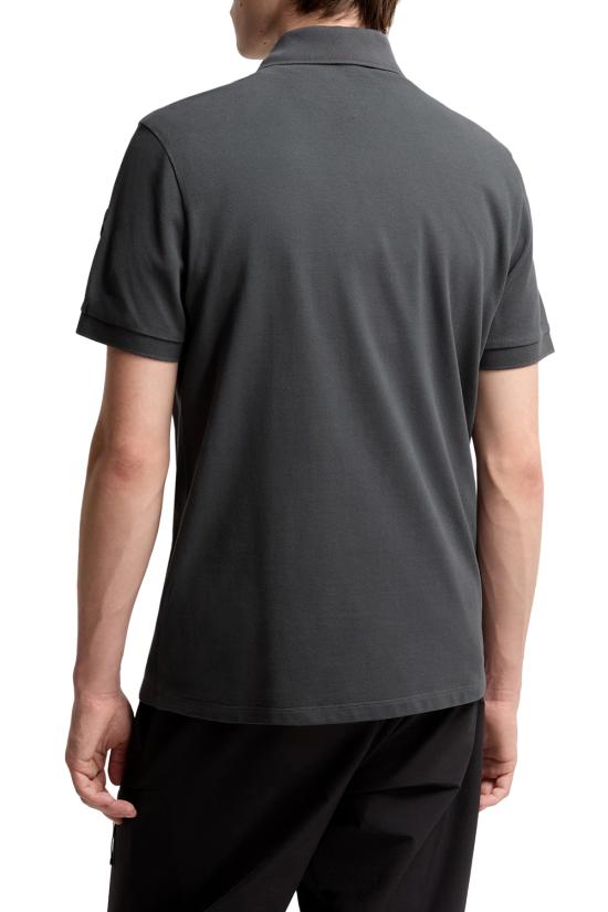 26SS 몽클레어 폴로 티셔츠 L10918A0000989A16 944 - MONCLER