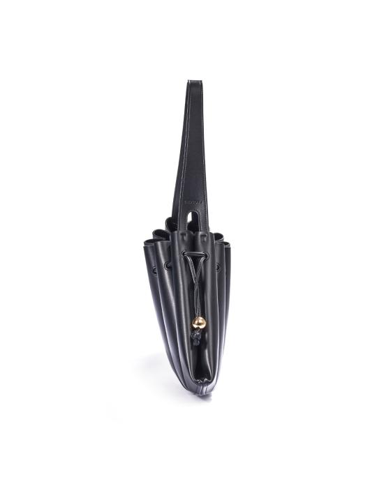 26SS 더모아레 숄더백 261WTMC00OO VF0303A NERO - THEMOIRE