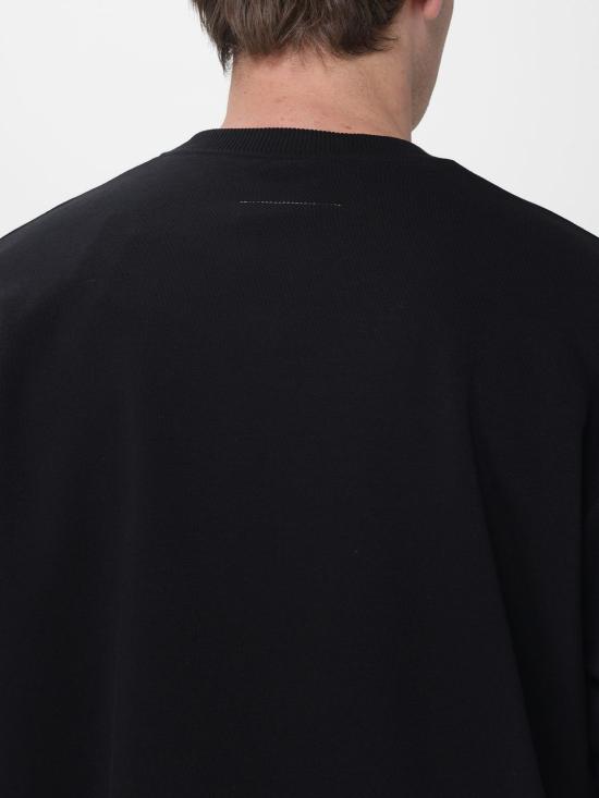 26SS MM6 메종마르지엘라 스프레이 프린트 스웨트셔츠 SH0GU0037M25013 900 Black 1 - MM6 MAISON MARGIELA
