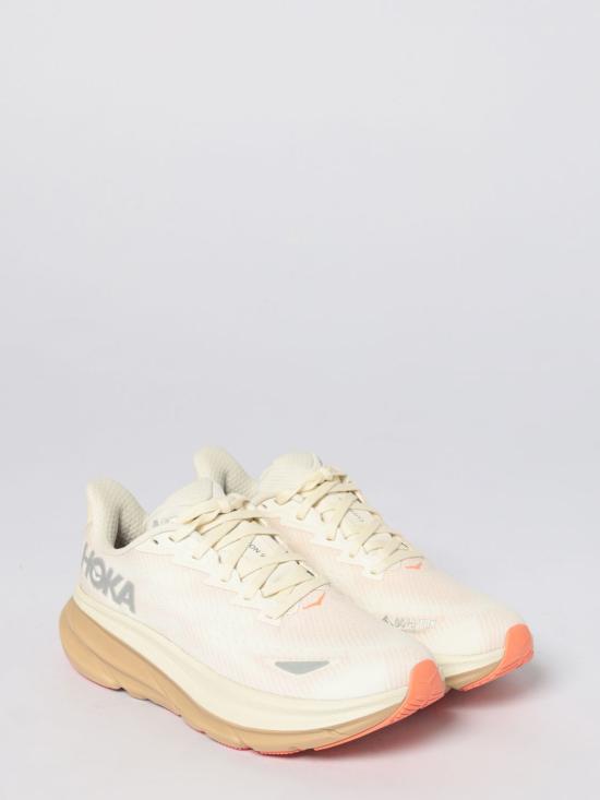 26SS 호카 스니커즈 1141490F ELK Natural - HOKA