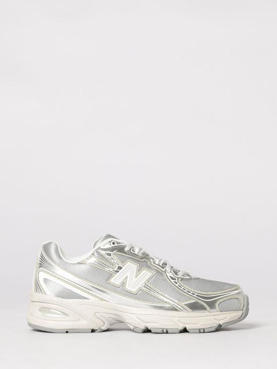 26SS 뉴발란스 740 스니커즈 U7405I7 Silver