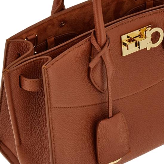 26SS 살바토레 페라가모 토트백 21A110006 Brown - SALVATORE FERRAGAMO
