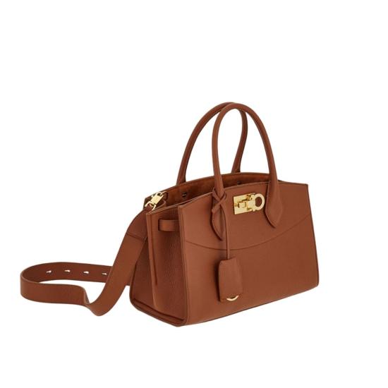26SS 살바토레 페라가모 토트백 21A110006 Brown - SALVATORE FERRAGAMO