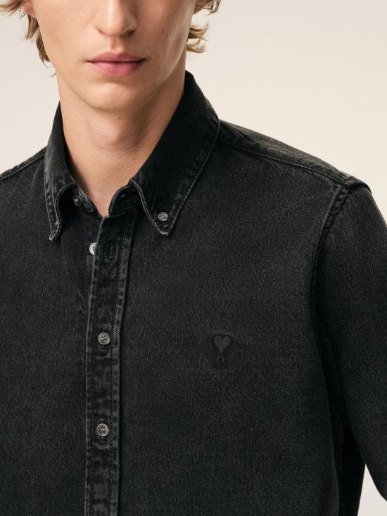 26SS 아미 톤온톤 하트 로고 데님 코튼 버튼 다운 셔츠 USH785 DE0125031 Nero - AMI