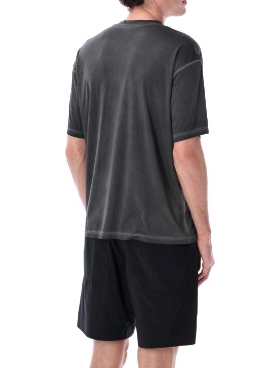 26SS 새티스파이 반팔 티셔츠 1100000D01 PIGMENT BLACK - SATISFY