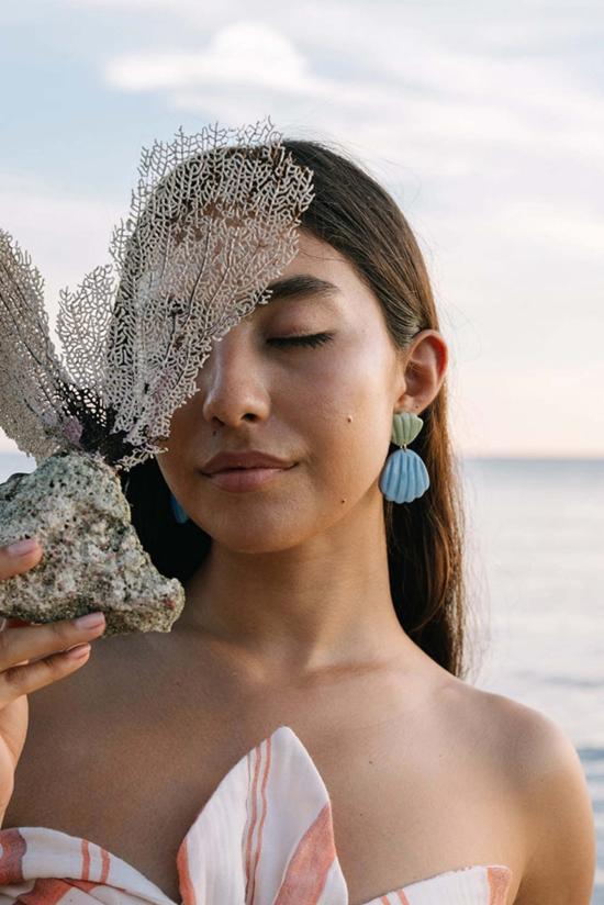  누데이 이어링 정오 해안 조각 귀걸이 - NOONDAY