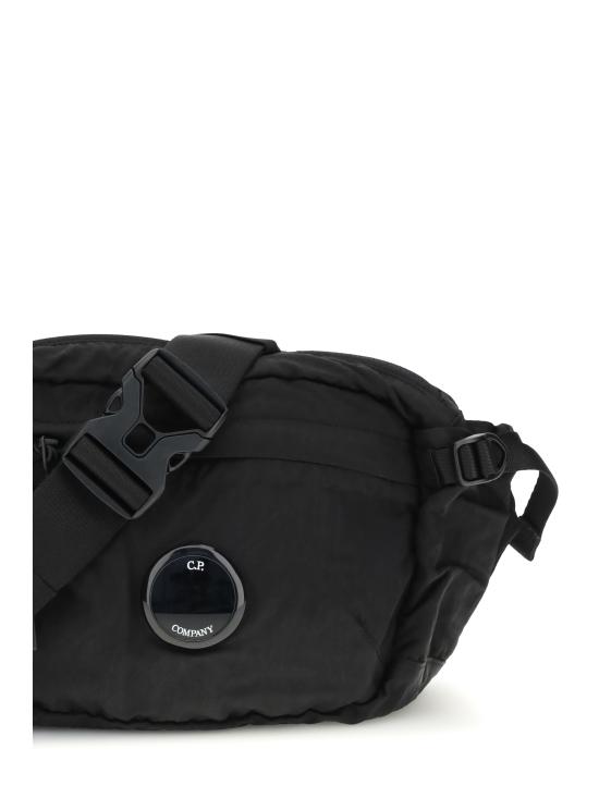 26SS 씨피 컴퍼니 나일론 B 렌즈 크로스바디 RCCMAC734A005269G 999 BLACK - C.P. COMPANY