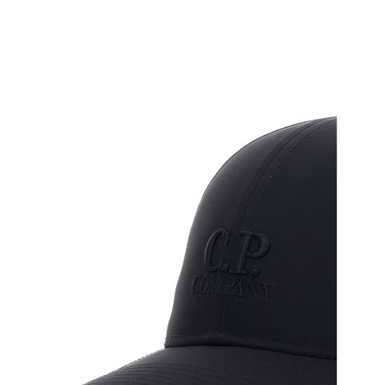 26SS 씨피 컴퍼니 모자 MAC748A11 0545A 999 BLACK - C.P. COMPANY