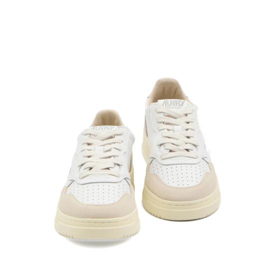 26SS 오트리 메달리스트 로우 스니커즈 AULM LS12 - AUTRY