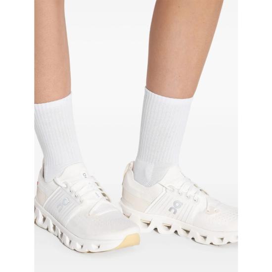 26SS 온 러닝 스니커즈 3WF10113218 CLOUDSWIFT WHCRE WHITE - ON RUNNING