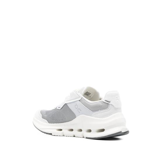 26SS 온 러닝 스니커즈 3WF30071014 CLOUDNOVA ALGLA WHITE GREY - ON RUNNING