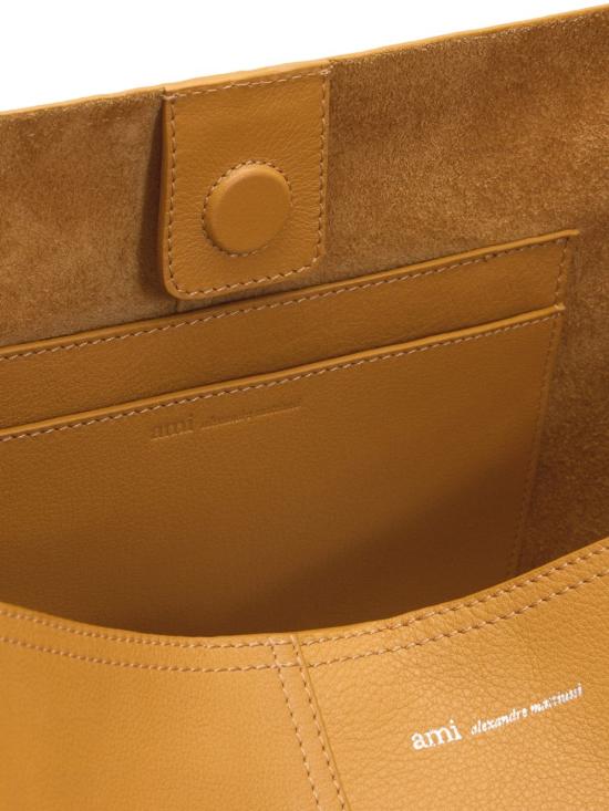 26SS 아미 숄더백 ULL737 AL0137A086 Beige - AMI